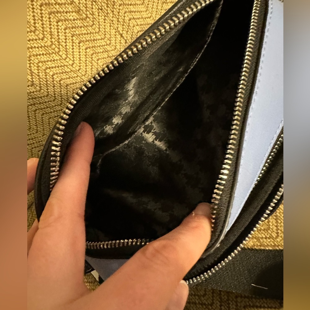 Karl Lagerfeld Maybelle camera bag crossbody like new - Picture 9 of 10